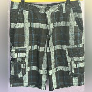 Rerun Plaid gray black blue Mens cargo shorts Golf tennis walking classic